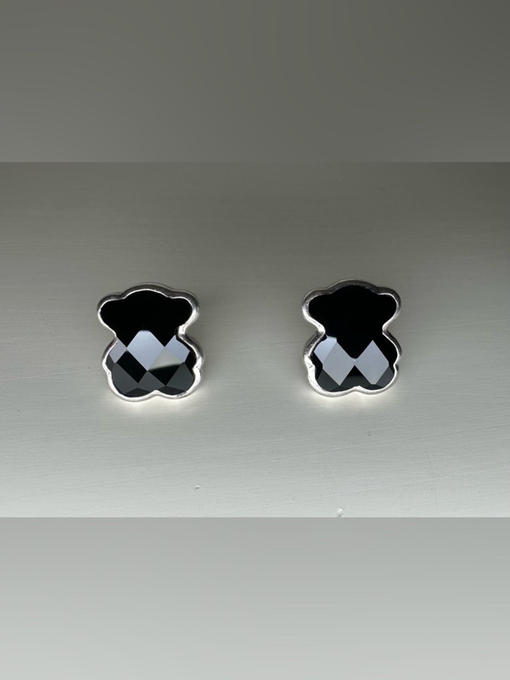 TOUS Sterling Silver and Onyx Earrings - Picture 2 of 11